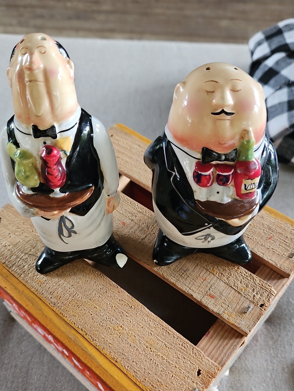 Italian Style Waiter Salt And Pepper Shakers